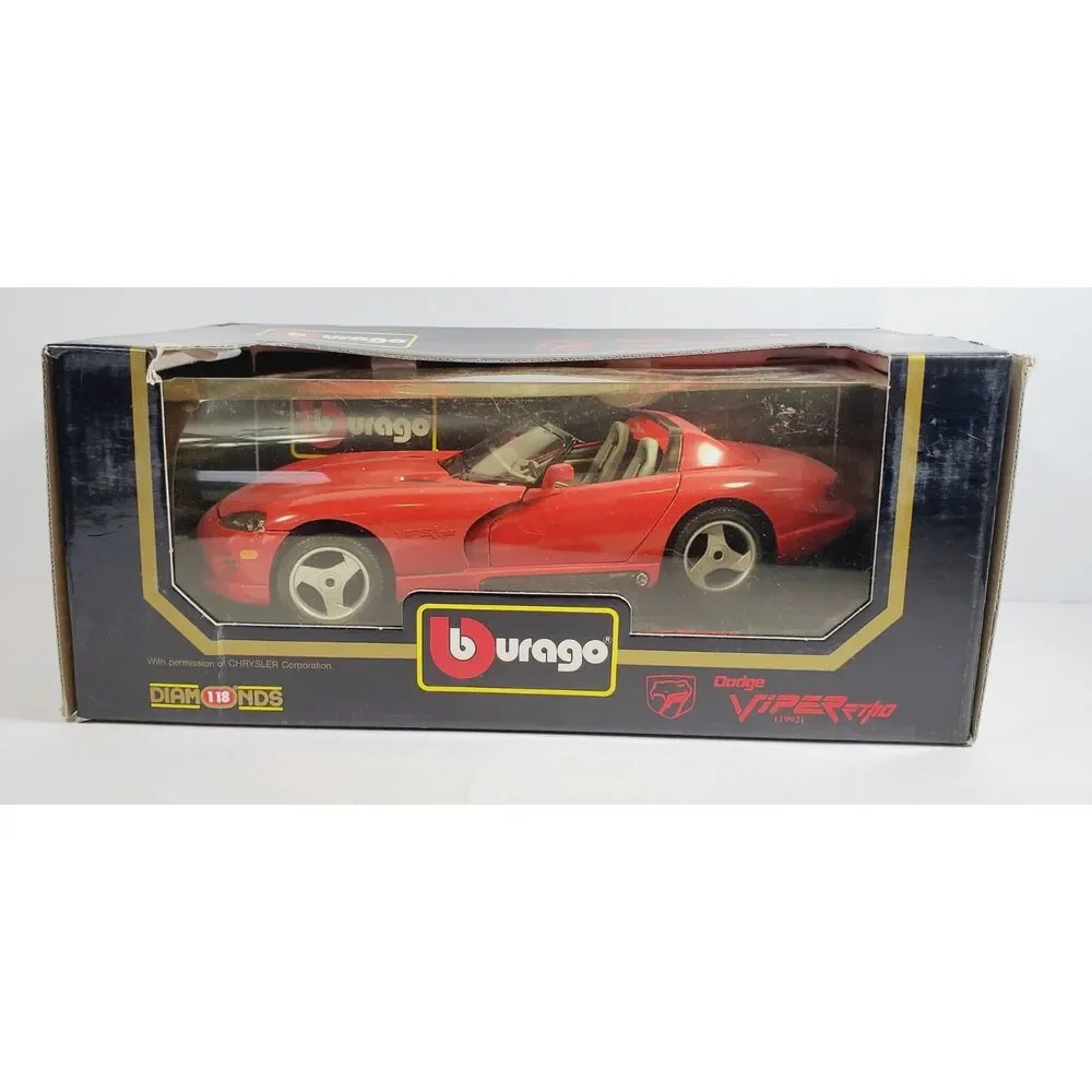 Burago Red Dodge Viper 1992 RT/10 Die Cast Metal 1:18 Scale Open Box